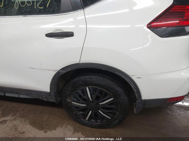 Продажа на аукционе авто 2017 Nissan Rogue, vin: 5N1AT2MT6HC806927, номер лота: 12565860