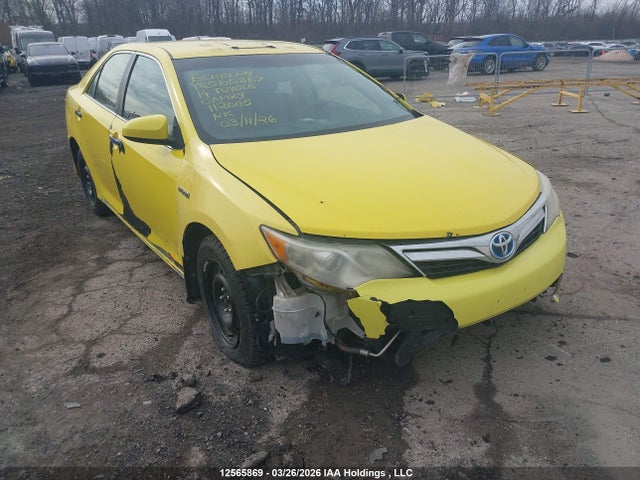 12565869 :رقم المزاد ، 4T1BD1FKXEU112005 vin ، 2014 Toyota Camry Hybrid/le/xle مزاد بيع