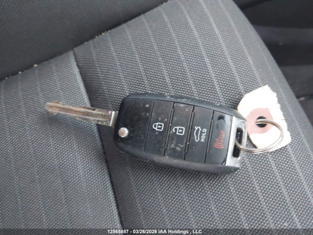 12565887 :رقم المزاد ، 3KPFL4A71JE243166 vin ، 2018 Kia Forte Lx/lx+ مزاد بيع