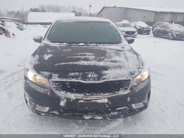 12565887 :رقم المزاد ، 3KPFL4A71JE243166 vin ، 2018 Kia Forte Lx/lx+ مزاد بيع