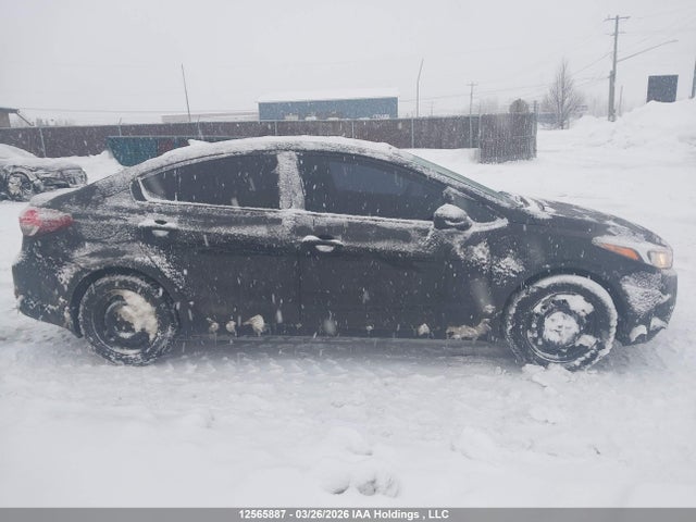 12565887 :رقم المزاد ، 3KPFL4A71JE243166 vin ، 2018 Kia Forte Lx/lx+ مزاد بيع