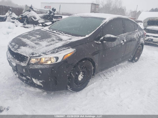 12565887 :رقم المزاد ، 3KPFL4A71JE243166 vin ، 2018 Kia Forte Lx/lx+ مزاد بيع