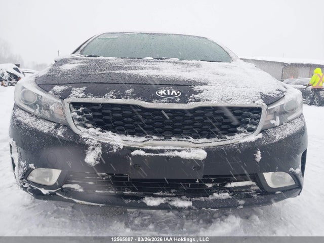 12565887 :رقم المزاد ، 3KPFL4A71JE243166 vin ، 2018 Kia Forte Lx/lx+ مزاد بيع