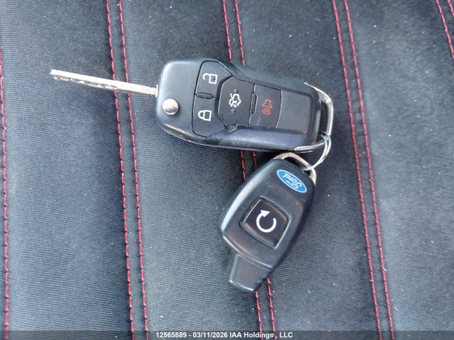 3FA6P0T94FR209806 Ford FUSION SE