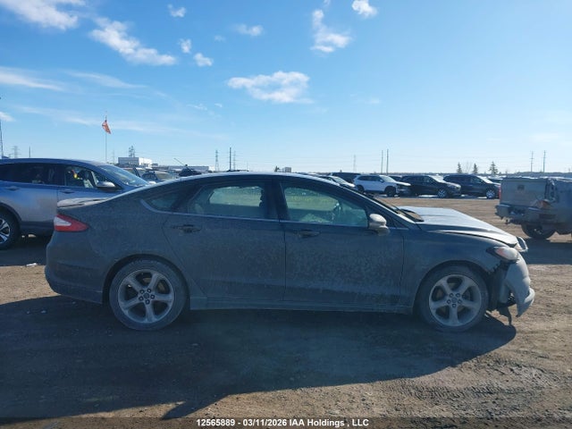 3FA6P0T94FR209806 Ford FUSION SE