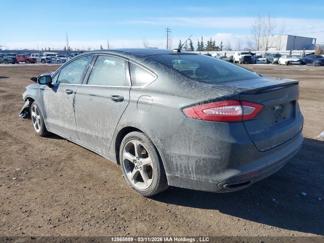 3FA6P0T94FR209806 Ford FUSION SE