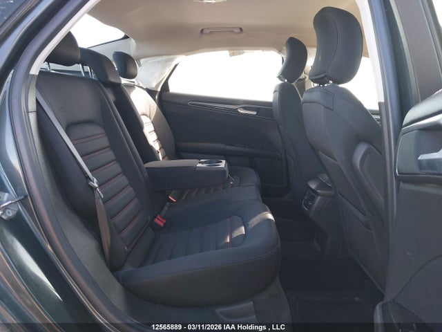 3FA6P0T94FR209806 Ford FUSION SE