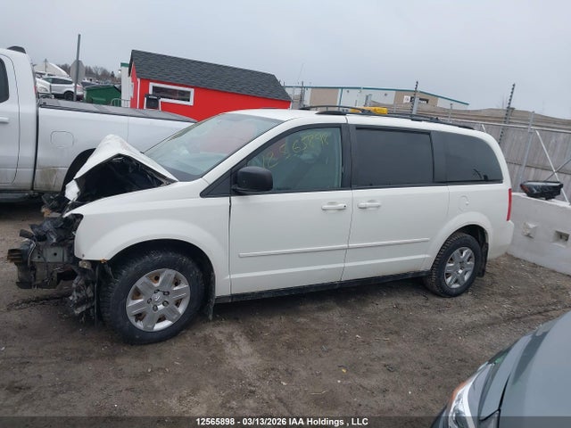2010 Dodge Grand Caravan მანქანა იყიდება აუქციონზე, vin: 2D4RN4DE7AR217190, აუქციონის ნომერი: 12565898