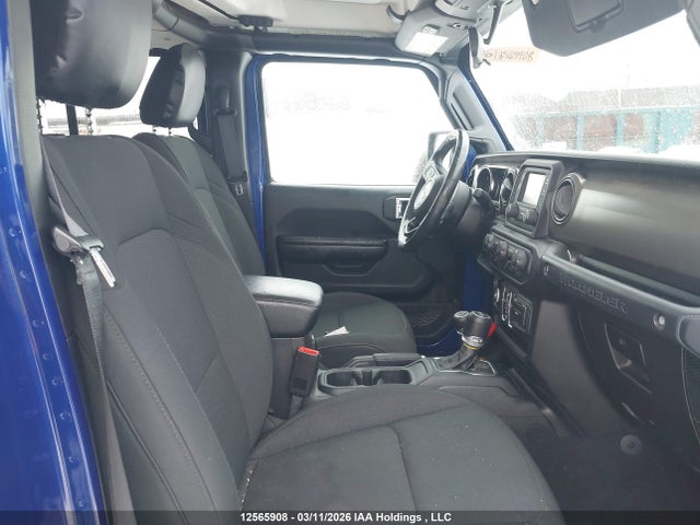 1C4HJXDG4LW307043 Jeep Wrangler Unlimited Sport