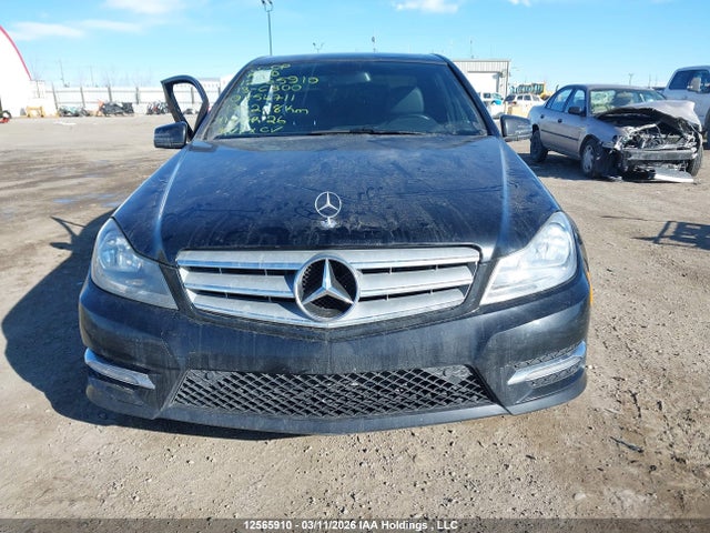 12565910 :رقم المزاد ، WDDGF8AB3DA854711 vin ، 2013 Mercedes-benz C 300 4matic مزاد بيع