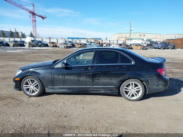 12565910 :رقم المزاد ، WDDGF8AB3DA854711 vin ، 2013 Mercedes-benz C 300 4matic مزاد بيع
