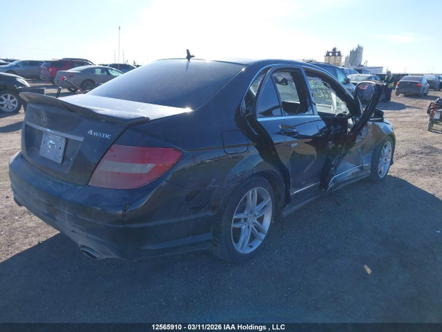 12565910 :رقم المزاد ، WDDGF8AB3DA854711 vin ، 2013 Mercedes-benz C 300 4matic مزاد بيع