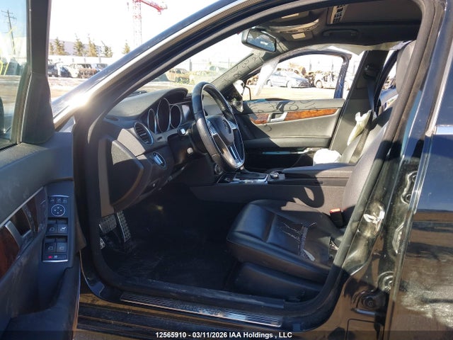 12565910 :رقم المزاد ، WDDGF8AB3DA854711 vin ، 2013 Mercedes-benz C 300 4matic مزاد بيع