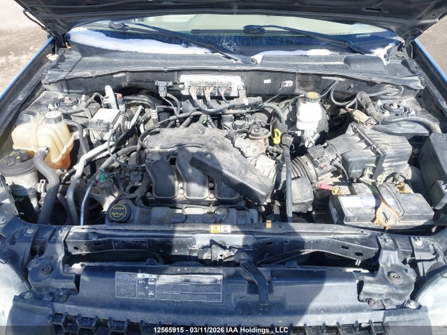 12565915 :رقم المزاد ، 1FMYU93116KB76256 vin ، 2006 Ford Escape Xlt مزاد بيع