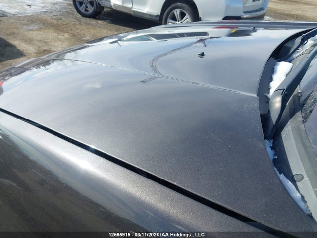 12565915 :رقم المزاد ، 1FMYU93116KB76256 vin ، 2006 Ford Escape Xlt مزاد بيع