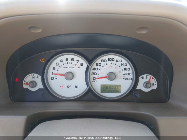 12565915 :رقم المزاد ، 1FMYU93116KB76256 vin ، 2006 Ford Escape Xlt مزاد بيع