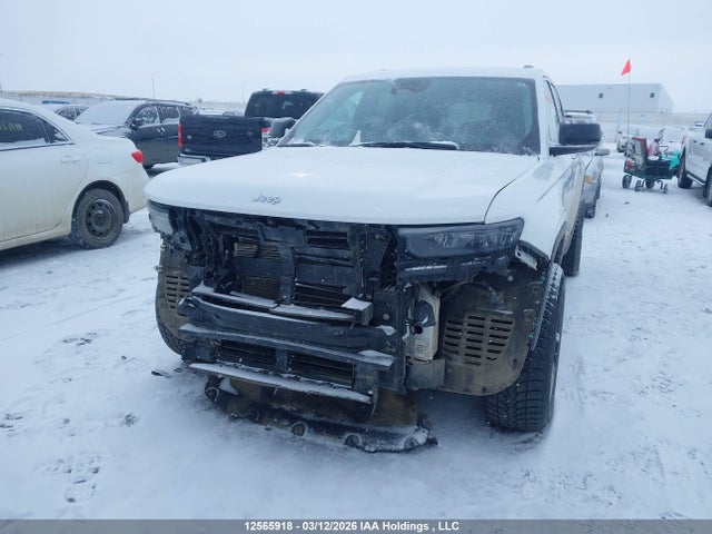 1C4RJHBG8PC512398 Jeep Grand Cherokee Limited