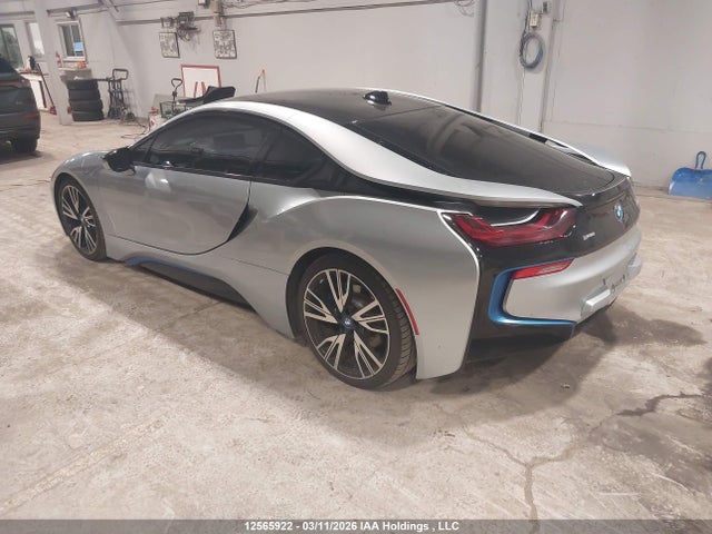 WBY2Z2C59GV676279 BMW I8