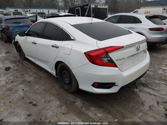 2HGFC1F92GH111590 Honda Civic Touring