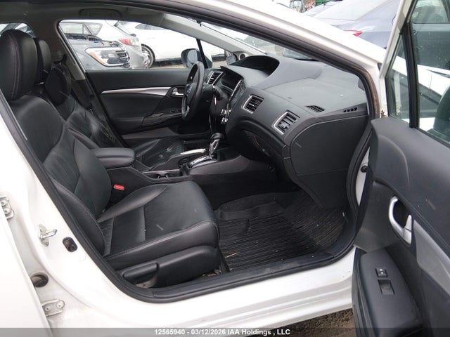 2015 Honda Civic Touring მანქანა იყიდება აუქციონზე, vin: 2HGFB2F73FH012816, აუქციონის ნომერი: 12565940