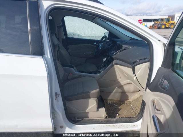 12565941 :رقم المزاد ، 1FMCU9G94DUA43387 vin ، 2013 Ford Escape Se مزاد بيع