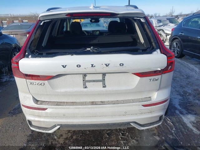Volvo XC60 PLUS 2026 YV4H60RC5T1337497 Image 17