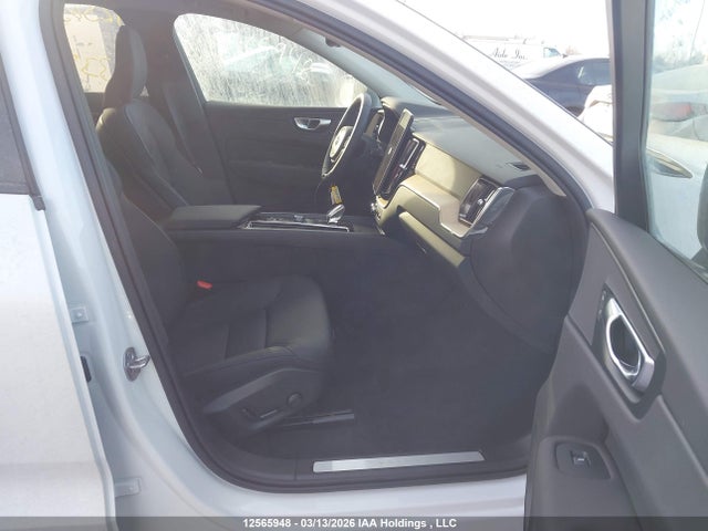 Volvo XC60 PLUS 2026 YV4H60RC5T1337497 Image 5