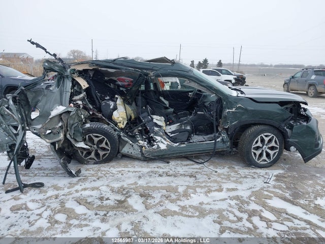 Продаж на аукціоні авто 2022 Subaru Forester Touring, vin: JF2SKEEC3NH461626, номер лоту: 12565987
