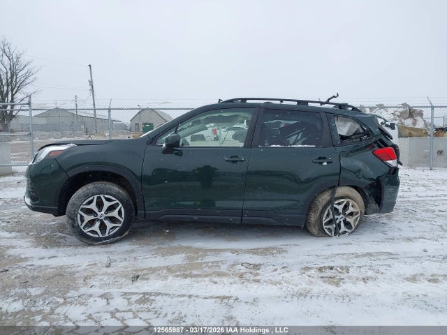 Продаж на аукціоні авто 2022 Subaru Forester Touring, vin: JF2SKEEC3NH461626, номер лоту: 12565987