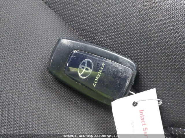 12565991 :رقم المزاد ، 5YFB4MBE1NP130895 vin ، 2022 Toyota Corolla مزاد بيع
