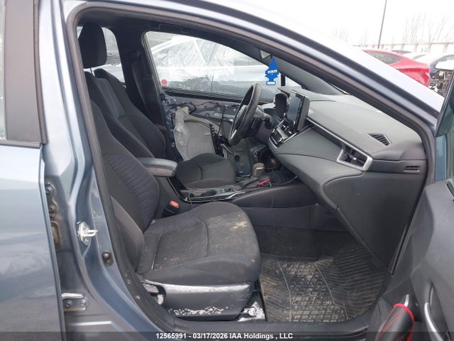 12565991 :رقم المزاد ، 5YFB4MBE1NP130895 vin ، 2022 Toyota Corolla مزاد بيع
