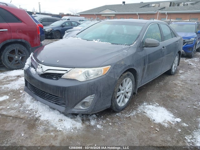 Aukcja sprzedaży 2014 Toyota Camry Xle, vin: 4T1BF1FK3EU821420, numer aukcji: 12565998