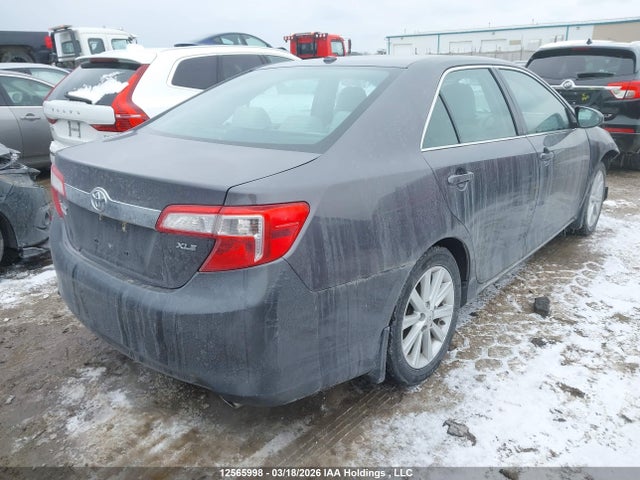 Aukcja sprzedaży 2014 Toyota Camry Xle, vin: 4T1BF1FK3EU821420, numer aukcji: 12565998