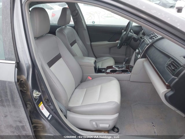 Aukcja sprzedaży 2014 Toyota Camry Xle, vin: 4T1BF1FK3EU821420, numer aukcji: 12565998