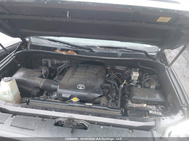 Продажа на аукционе авто 2015 Toyota Tundra Sr 5.7l V8, vin: 5TFUY5F10FX425015, номер лота: 12566008