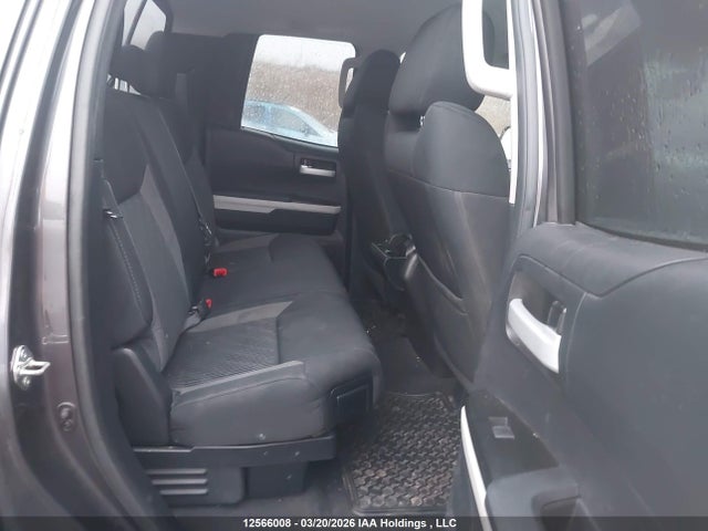 Продажа на аукционе авто 2015 Toyota Tundra Sr 5.7l V8, vin: 5TFUY5F10FX425015, номер лота: 12566008