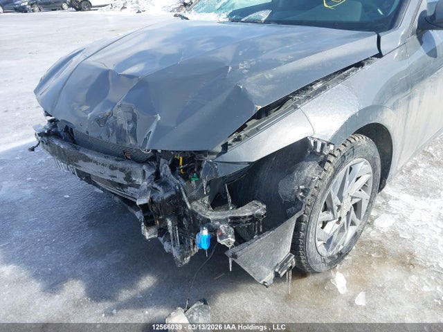 2025 Hyundai Elantra მანქანა იყიდება აუქციონზე, vin: KMHLM4DG9SU050712, აუქციონის ნომერი: 12566039