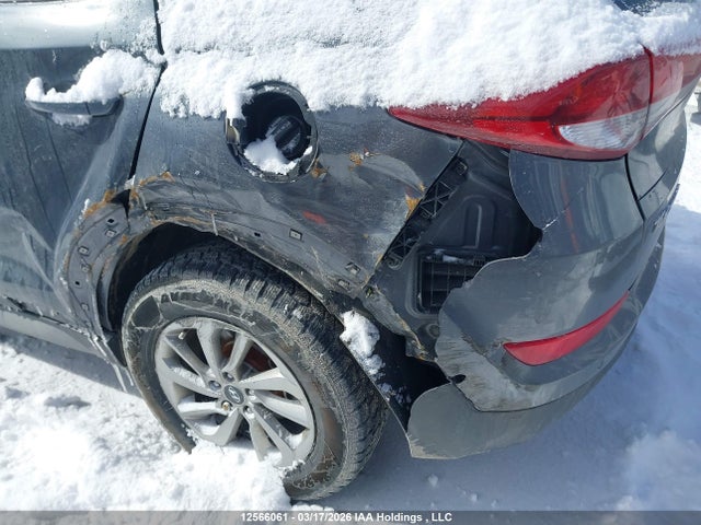 KM8J3CA4XJU685581 Hyundai Tucson