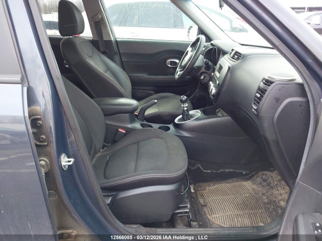 2016 Kia Soul მანქანა იყიდება აუქციონზე, vin: KNDJN2A22G7382552, აუქციონის ნომერი: 12566085