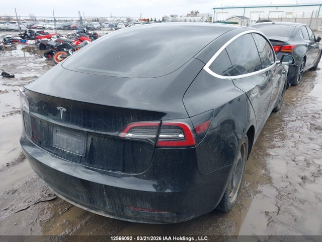 12566092 :رقم المزاد ، 5YJ3E1EA9KF399761 vin ، 2019 Tesla Model 3 Long Range/mid Range/standard Range/standard Range Plus مزاد بيع