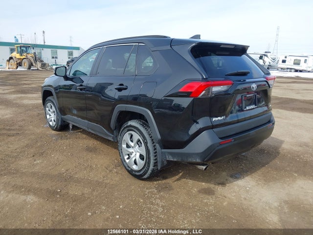 12566101 :رقم المزاد ، 2T3B1RFV3MC161023 vin ، 2021 Toyota Rav4 Le مزاد بيع