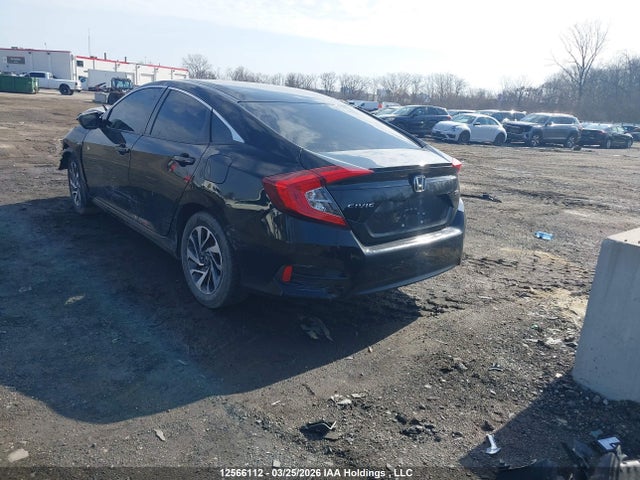 12566112 :رقم المزاد ، 2HGFC2F60JH027822 vin ، 2018 Honda Civic Se مزاد بيع