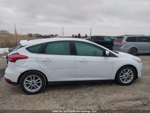 Ford FOCUS SE 2017 1FADP3K27HL326228 Image 14