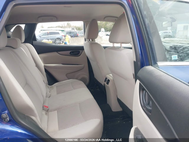 12566166 :رقم المزاد ، JN1BJ1CP8JW156521 vin ، 2018 Nissan Rogue Sport S/sv/sl مزاد بيع