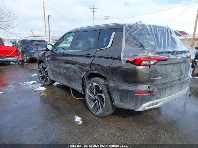 JA4T5UA9XPZ612788 Mitsubishi Outlander Phev Le/sel