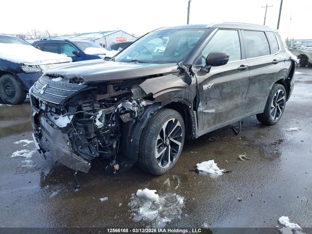 JA4T5UA9XPZ612788 Mitsubishi Outlander Phev Le/sel