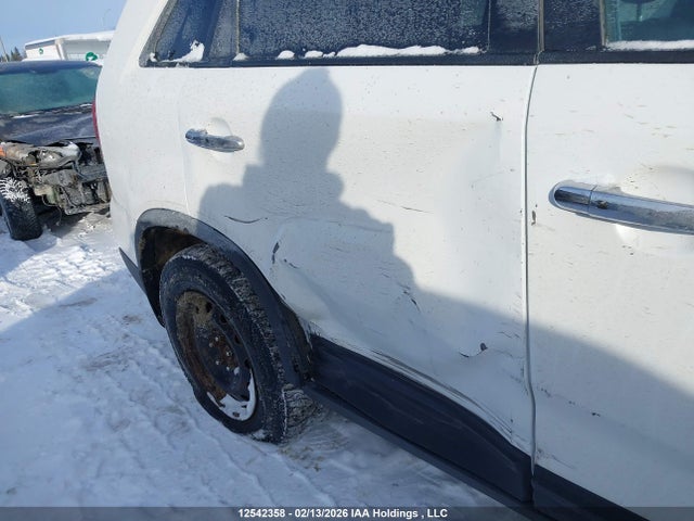 5XYKUDA78EG478281 KIA Sorento Ex V6