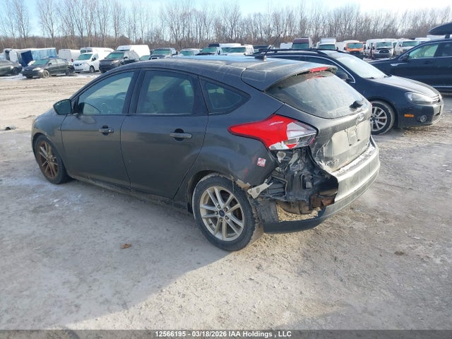 1FADP3K22GL316527 Ford FOCUS SE