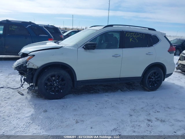 5N1AT2MV4JC751627 Nissan Rogue Sv/sl