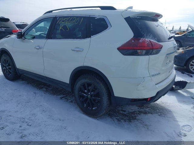 5N1AT2MV4JC751627 Nissan Rogue Sv/sl
